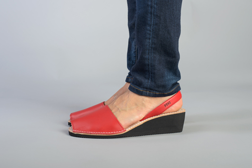 Outlet FINAL SALE - Wedge Red