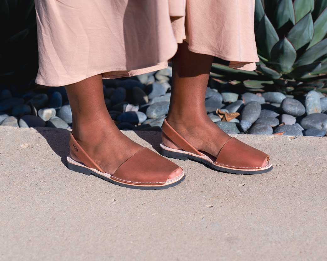 thumbnail image 2 of Avarcas Classic Pons Leather Sandals - Choco 2 of 9