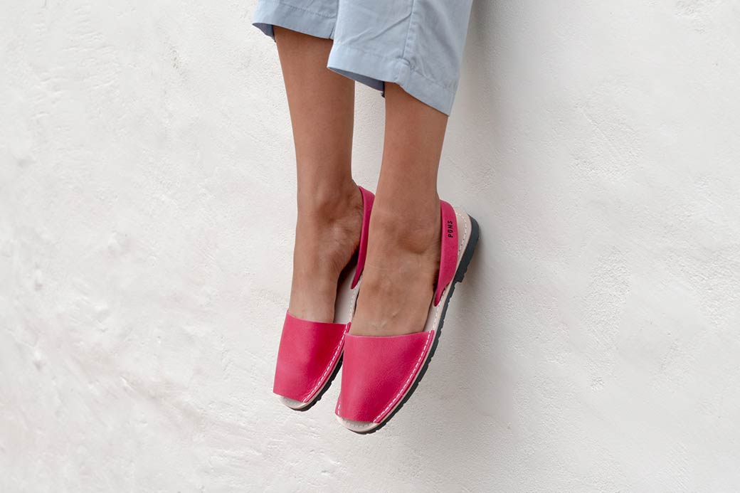 Classic Style Women Fuchsia Avarca | Avarcas USA