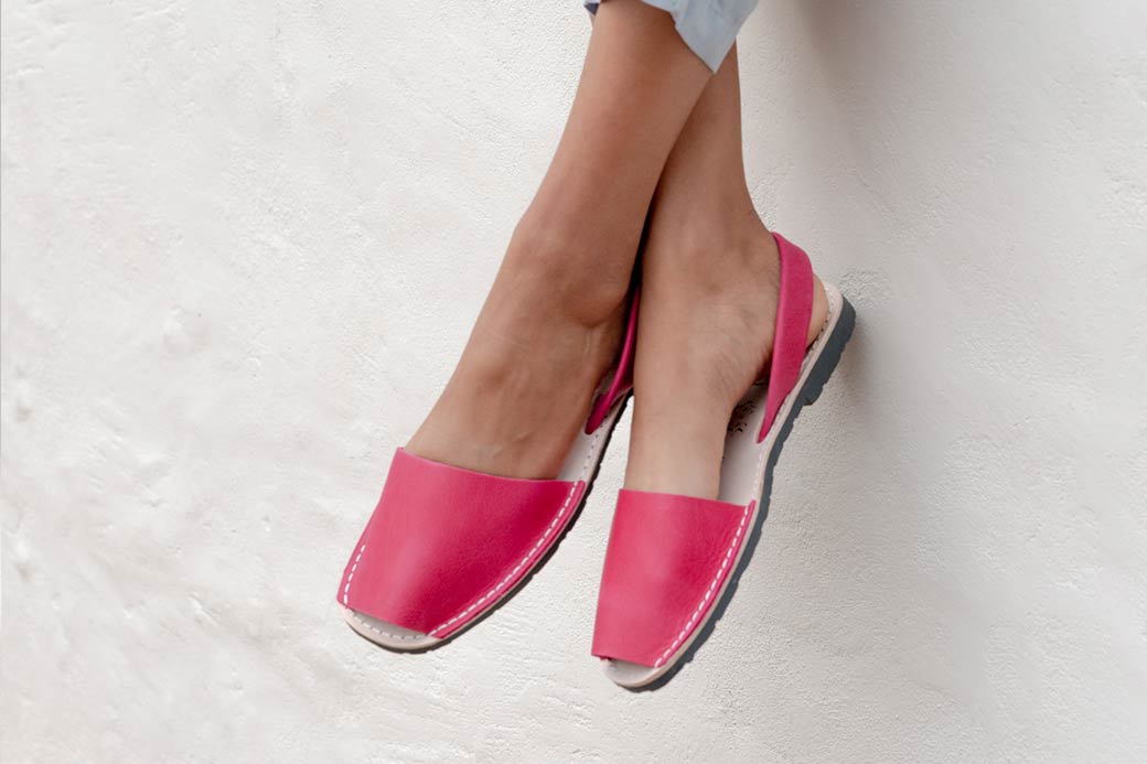 Classic Style Women Fuchsia Avarca | Avarcas USA