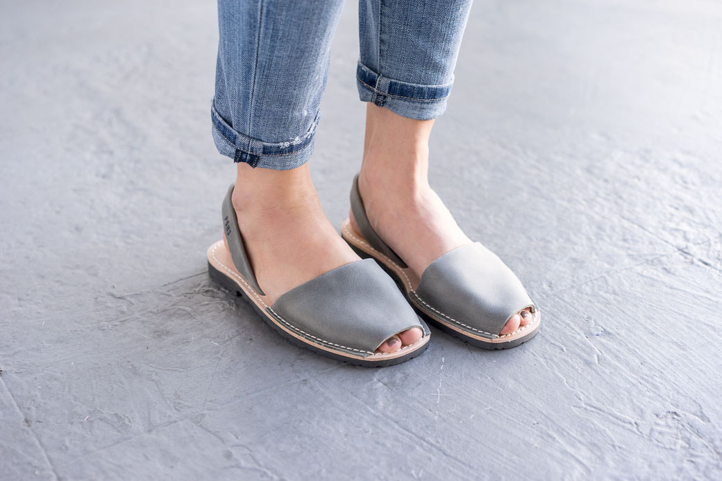 Outlet FINAL SALE - Classic Style Women Gray