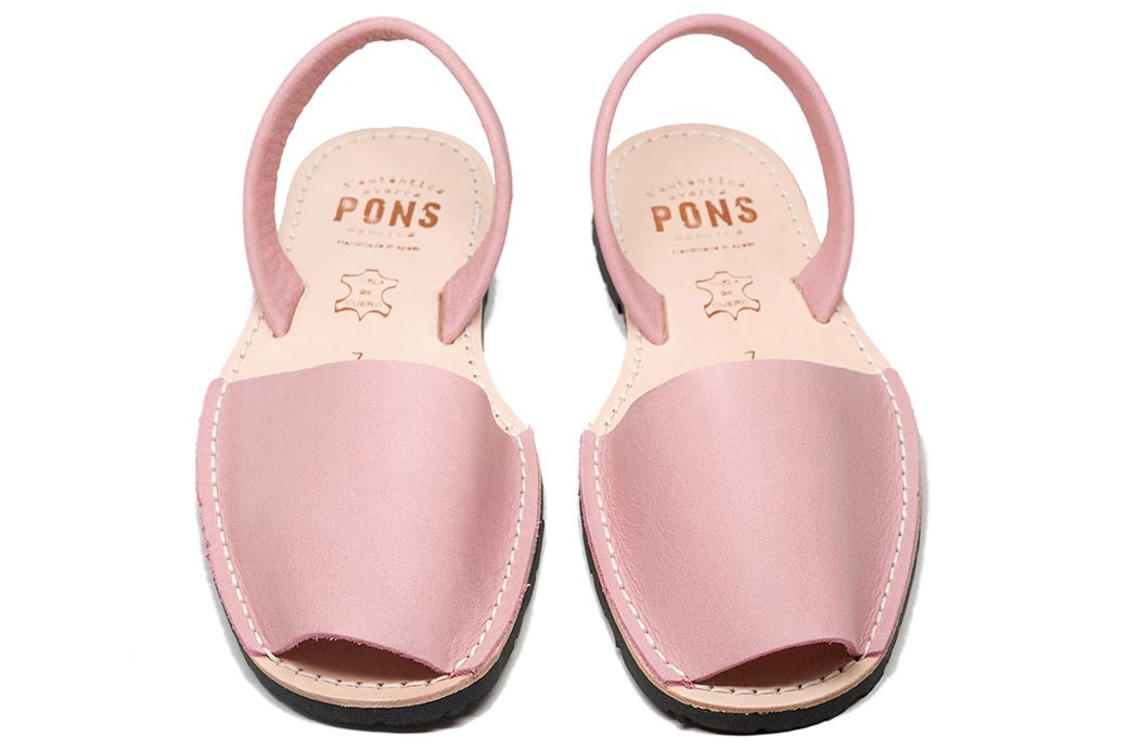 Classic Style Women Light Pink Avarca | Avarcas USA