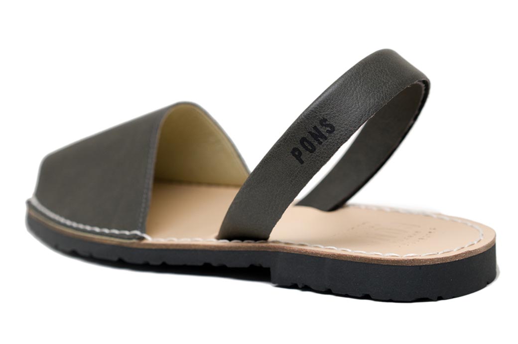 Pons Classic Style Vegan Gray Avarca Sandals for Women | Avarcas USA