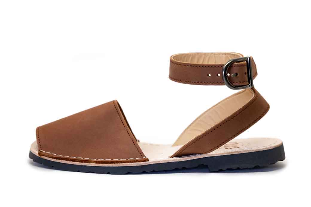 Outlet FINAL SALE Classic Style Strap Brown Avarca Sandals