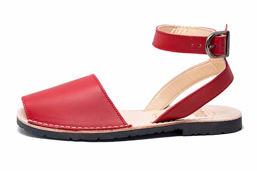 Classic Style Strap Red Avarcas