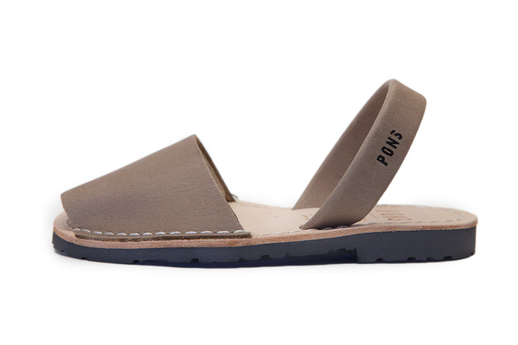 Classic Style Kids Taupe Avarca Sandals