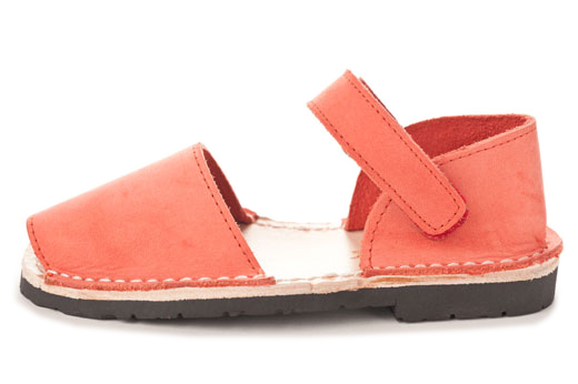 Pons Frailera Style Coral Avarca Sandals in Natural Leather for Kids ...