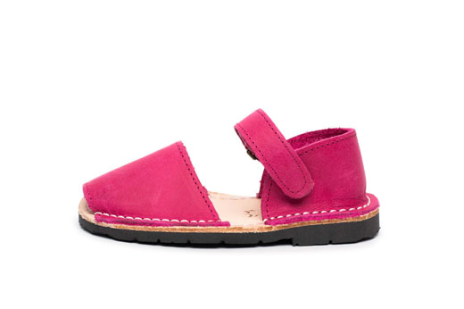 Pons Frailera Style Fuchsia Avarca Sandals in Natural Leather for Kids ...