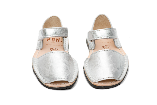 Pons Frailera Style Metallic Silver Avarca Sandals for Kids | Avarcas USA