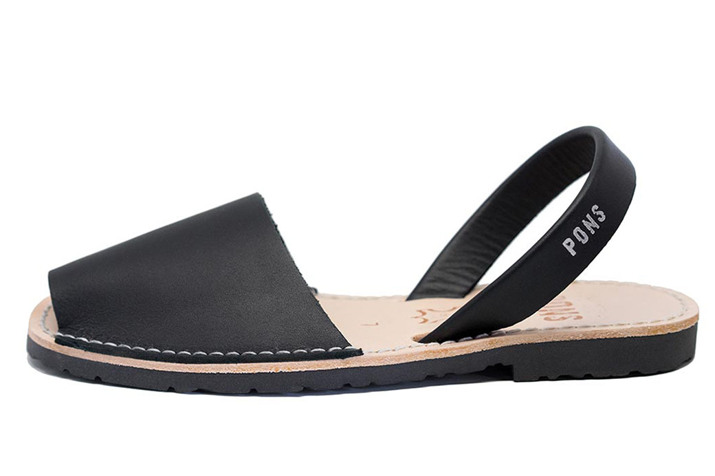 Pons Classic Style in Black